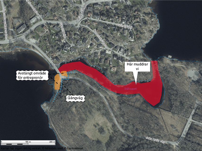 En karta som visar Ståloppet mellan Stensjön och Rådasjön. Området är markerat med rött. texten Här muddrar vi. En yta är markerad med orange och texten Avstängd yta för entreprenör.